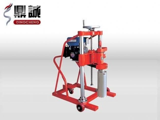 點擊查看詳細信息<br>標題：內燃式鉆孔取芯機 閱讀次數：4337