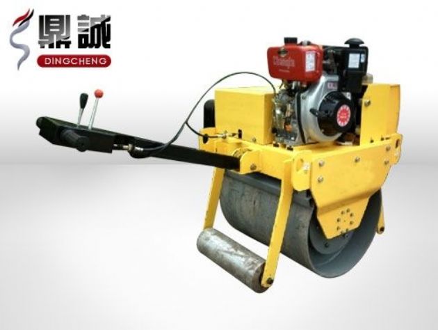 點(diǎn)擊查看詳細(xì)信息<br>標(biāo)題：重型手扶式單鋼輪壓路機(jī) 閱讀次數(shù)：13163