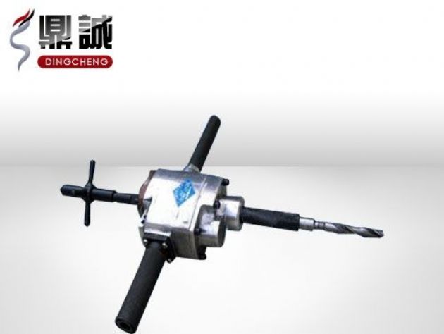 點(diǎn)擊查看詳細(xì)信息<br>標(biāo)題：ZK19型軌道鉆 閱讀次數(shù)：3776