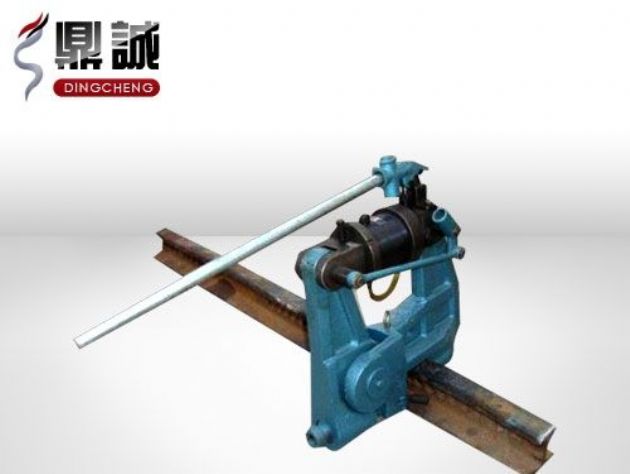 點(diǎn)擊查看詳細(xì)信息<br>標(biāo)題：液壓鋼軌擠孔機(jī) 閱讀次數(shù)：4414